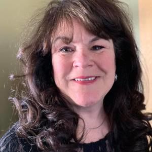 Meet your Posher, Suzanne